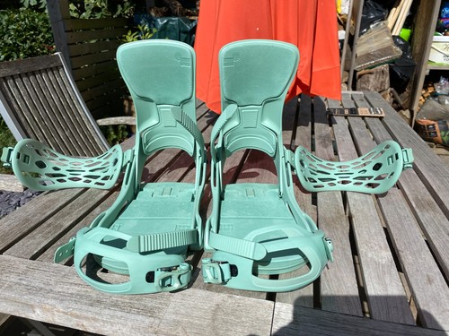 Burton cartel bindings - x,