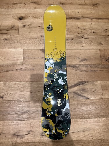 Burton uninc snowboard - snowboard, signed