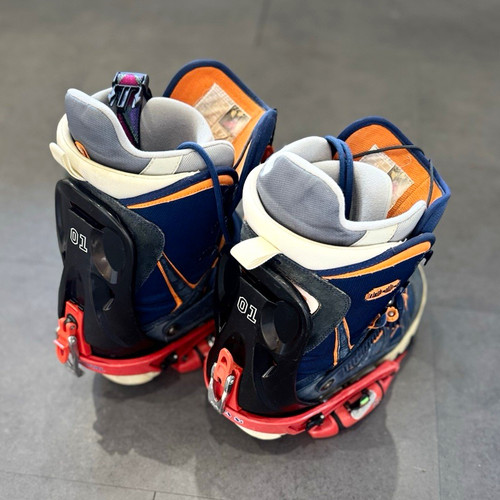 Burton moto boots - si,