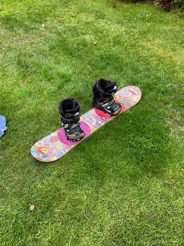 Girls burton snowboard with - burton,